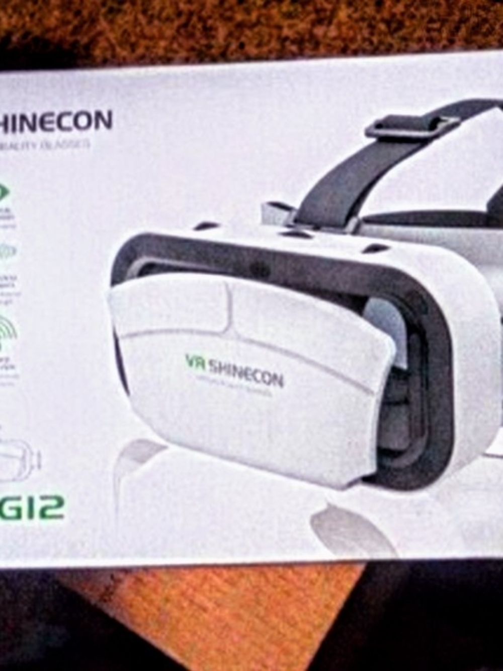 VR Shinecon Virtual Reality Headset with Adjustable Straps Brand New In Box